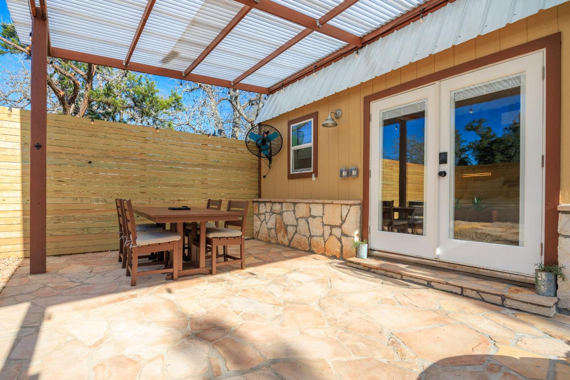 Romantic Luxury Retreat Hot Cold Pool & Sauna Wimberley Esterno foto