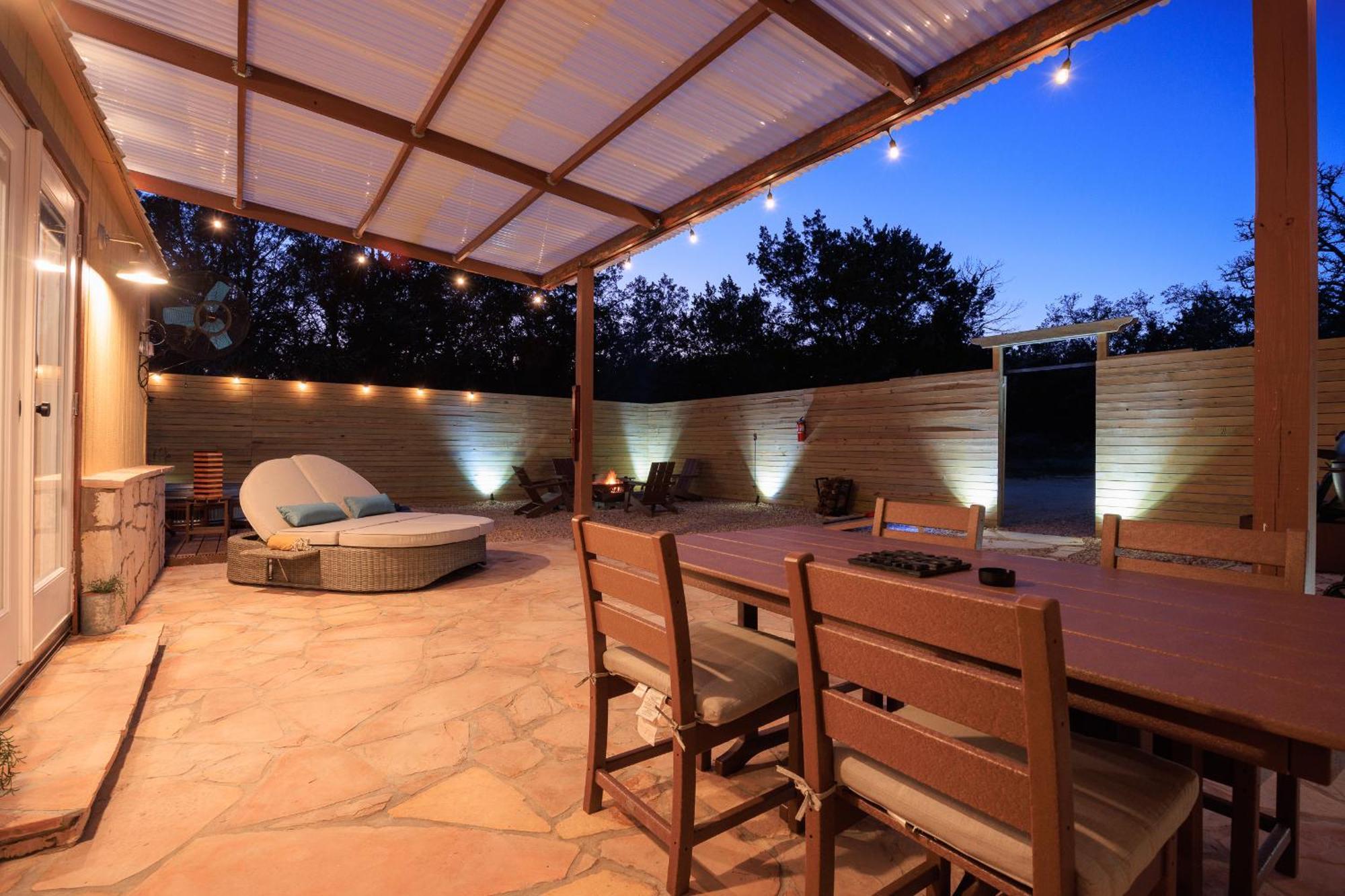 Romantic Luxury Retreat Hot Cold Pool & Sauna Wimberley Esterno foto