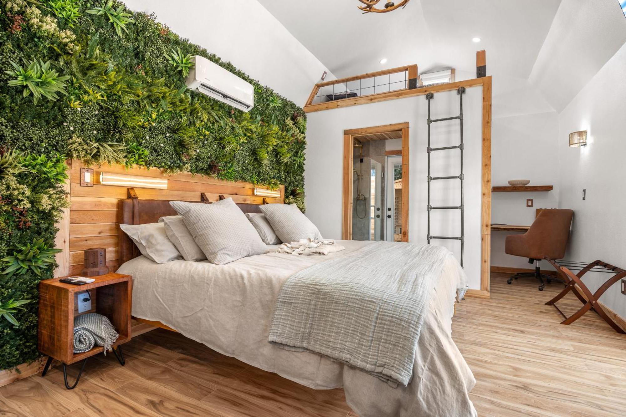 Romantic Luxury Retreat Hot Cold Pool & Sauna Wimberley Esterno foto