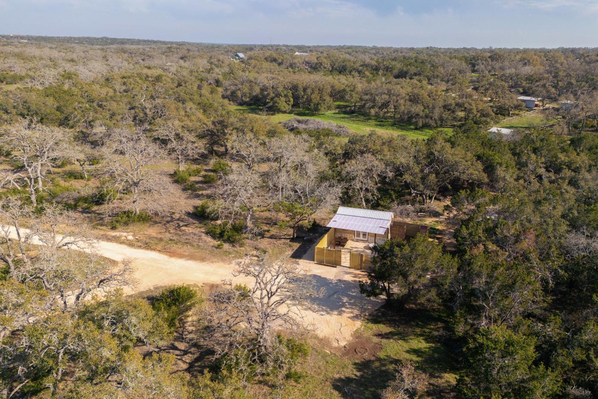 Romantic Luxury Retreat Hot Cold Pool & Sauna Wimberley Esterno foto